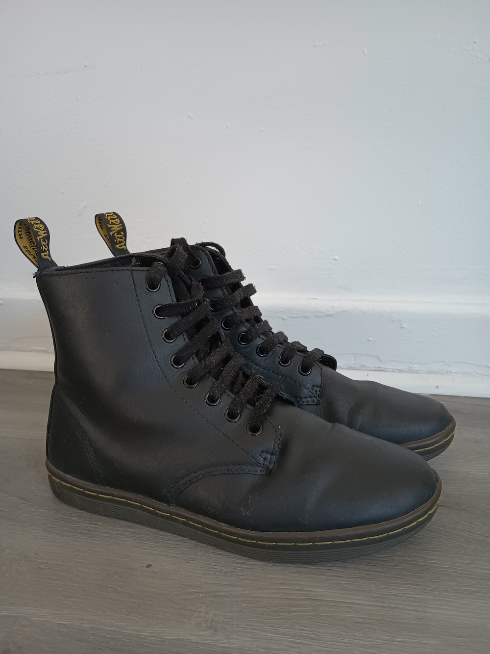 Dr. Martens Black Leather 8-Eye Lace-Up Boots Size 8 And 9